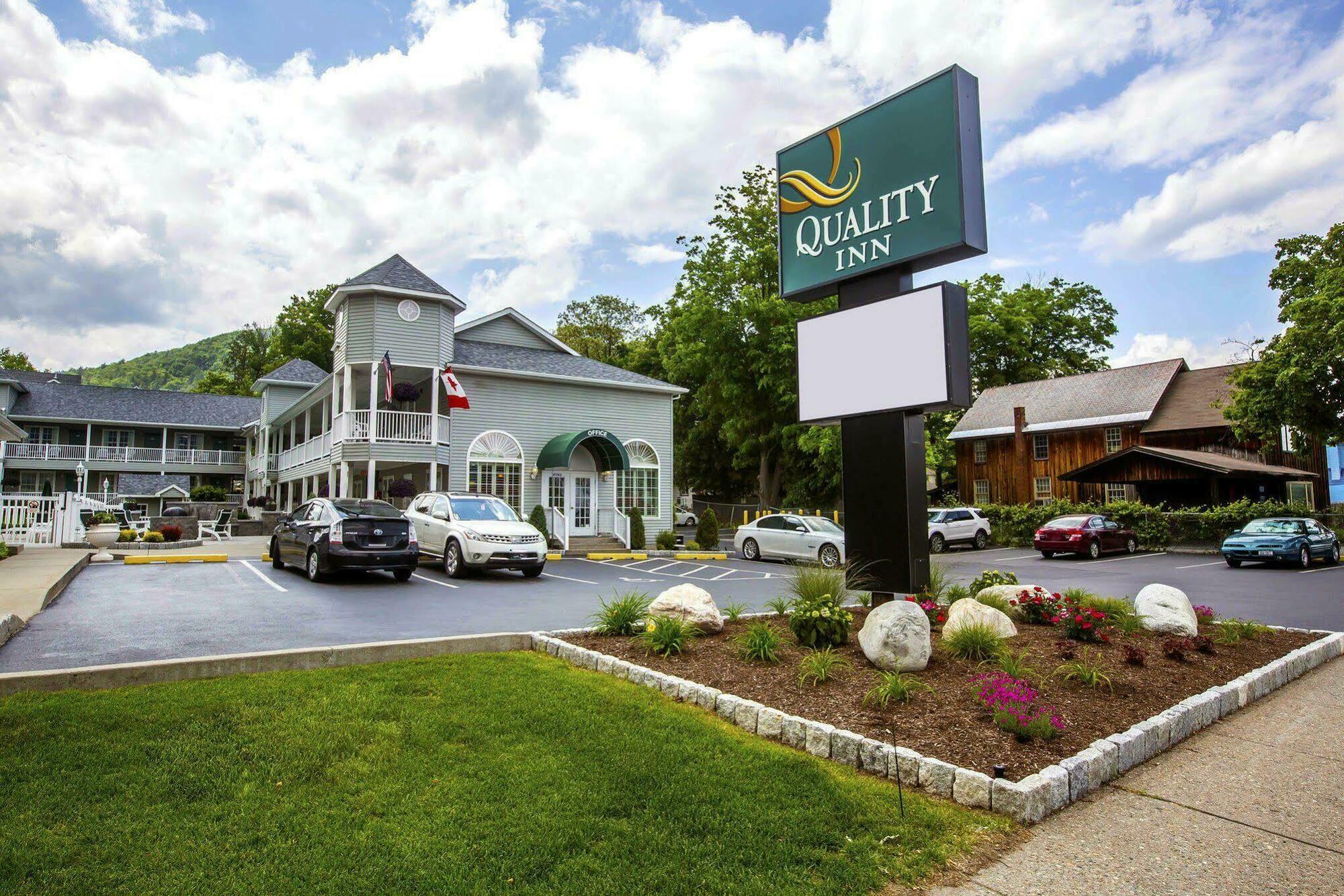 Quality Inn Lake George Eksteriør billede